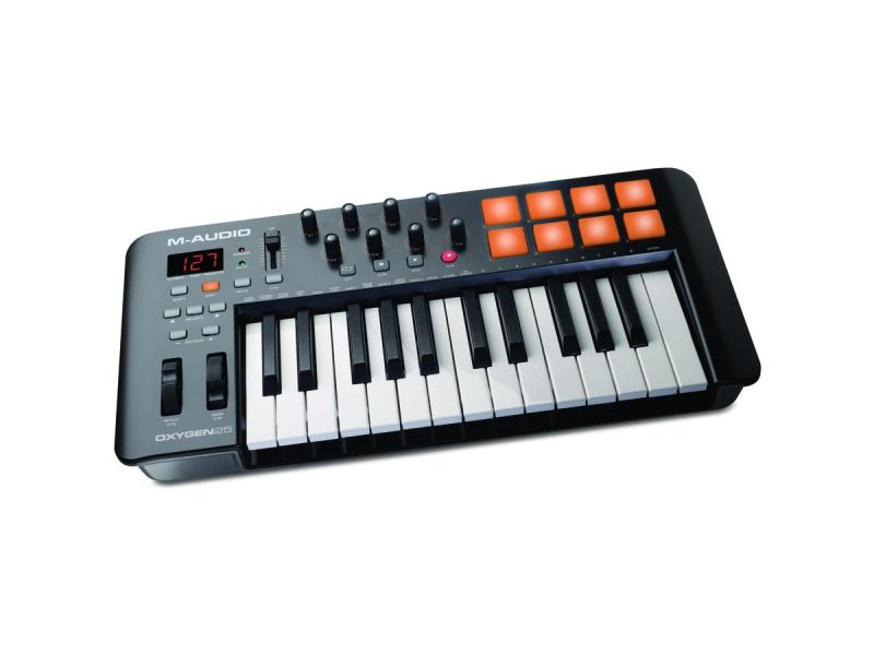 MIDI-клавиатуры и контроллеры / MIDI клавиатура M-AUDIO OXYGEN25IV