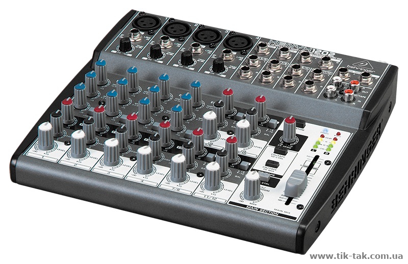 Аналоговые пульты / Микшерный пульт BEHRINGER XENYX 1202