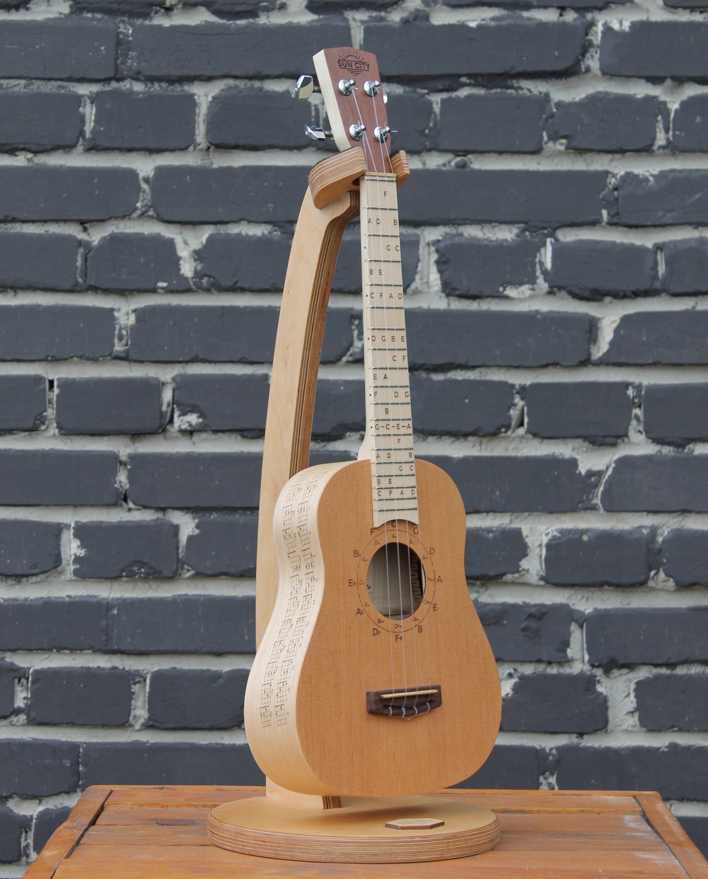 Укулеле / Укулеле SUN CITY ТL-1 (Tenor Leaner)