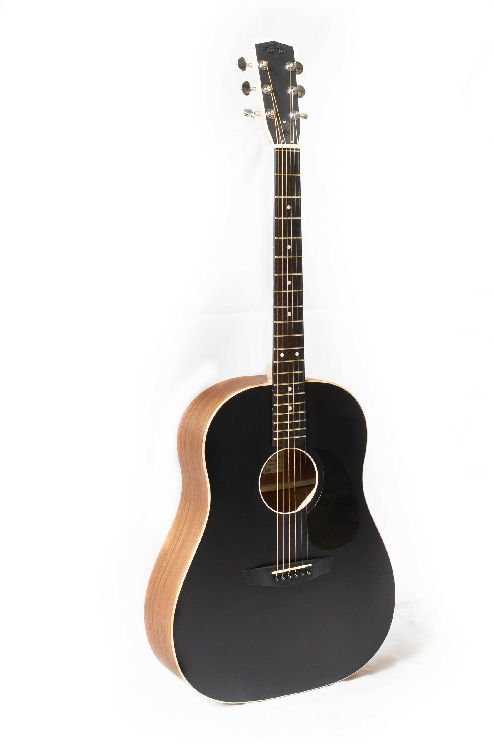 Акустические гитары / Гитара акустическая SUN CITY SD