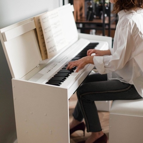 Стойки, держатели, подставки / Стойка для клавиш GA Music біла для Casio