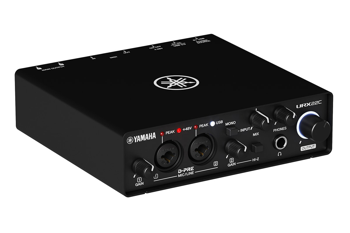 Аудіоінтерфейси / Аудіоінтерфейс YAMAHA URX22C