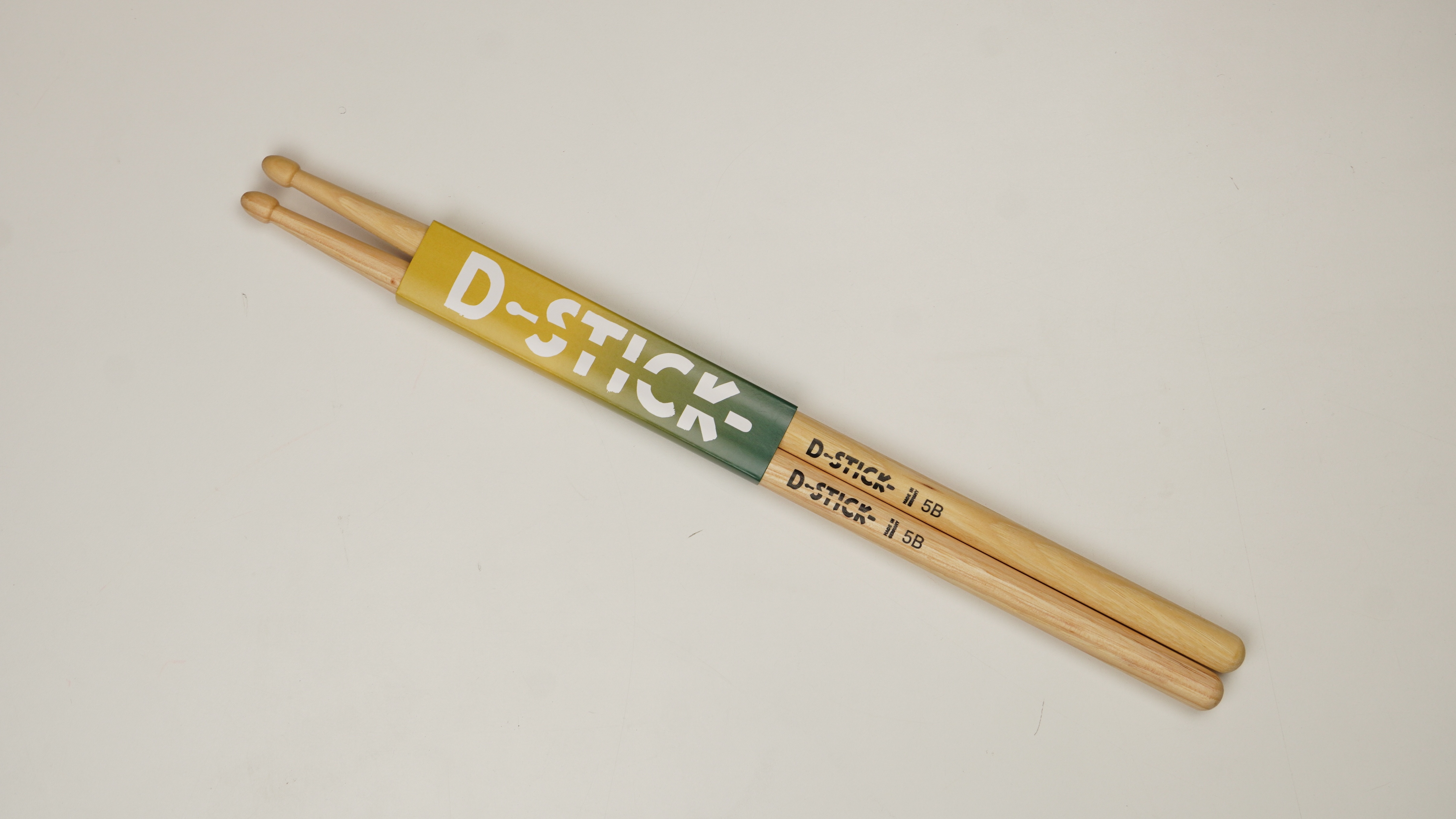 Барабанні палочки, щітки, колотушки / Барабанні палички ROHEMA D-Sticks 5B